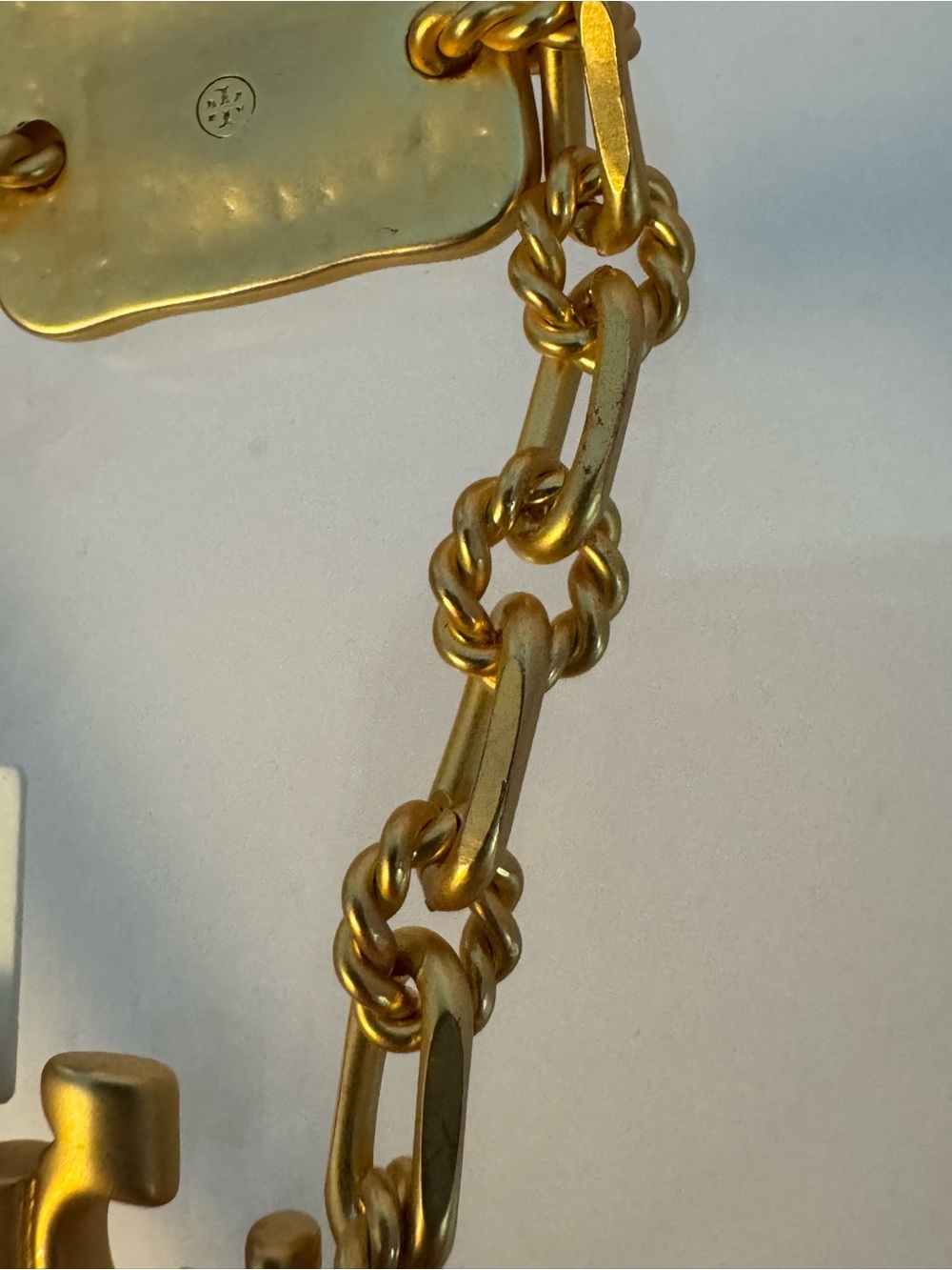 Tory Burch Torsade Signature Bar Chain 18K Gold Plated Brass Bracelet - Picture 6 of 7
